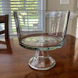 Trifle dish